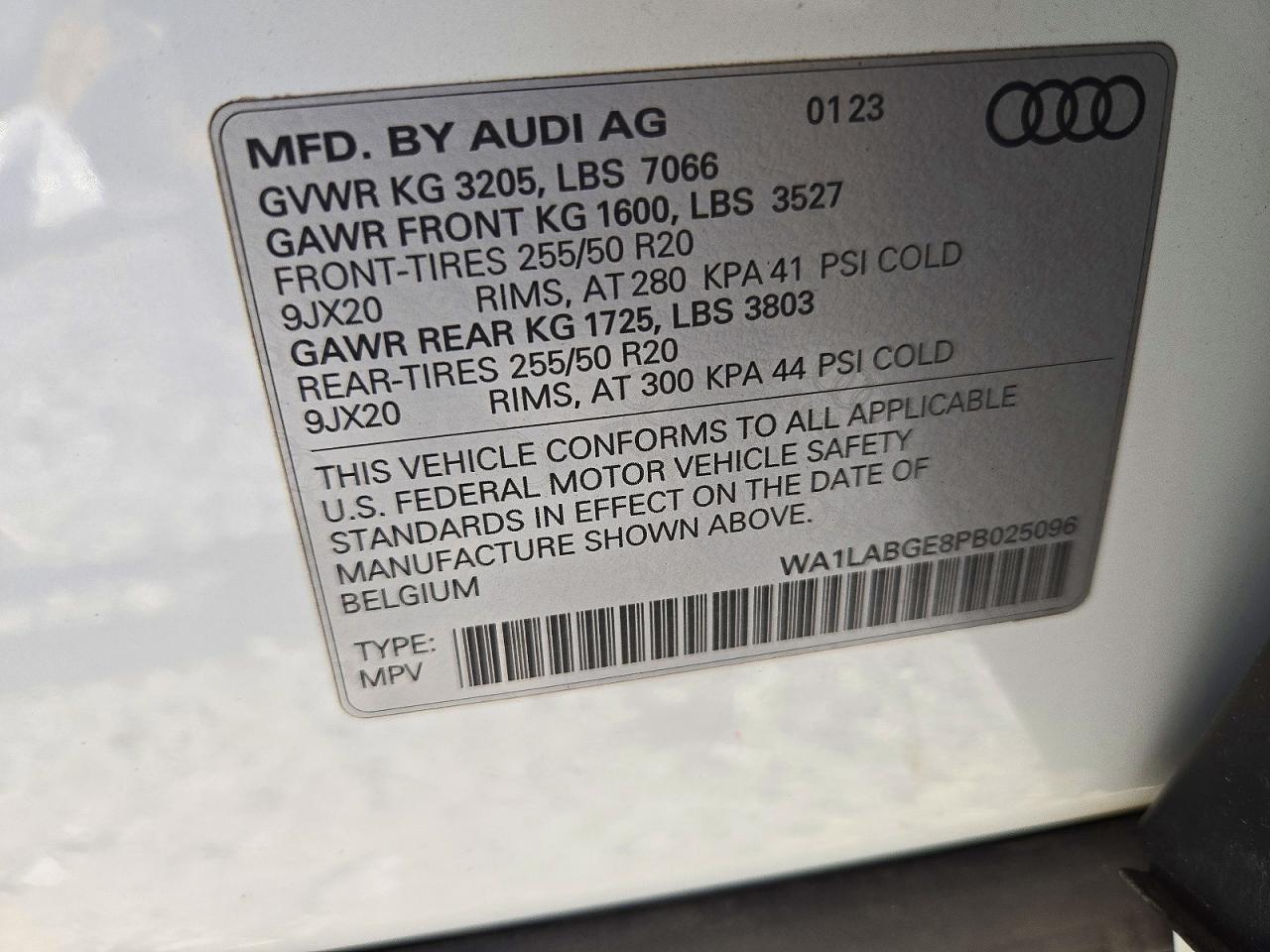 2023 Audi E-Tron Premium Plus - zdjęcie 14