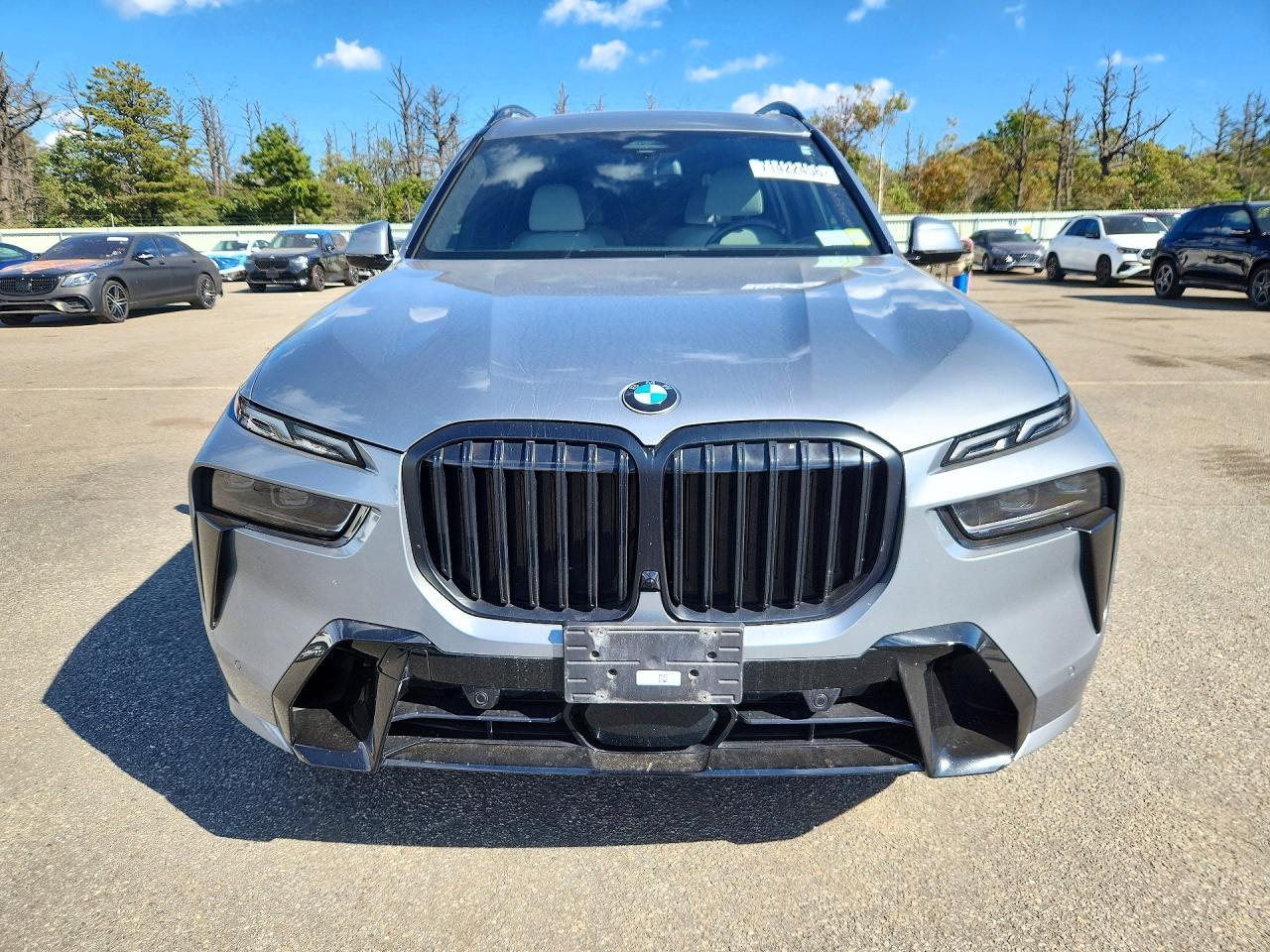 2023 BMW X7 xDrive40I - zdjęcie 5
