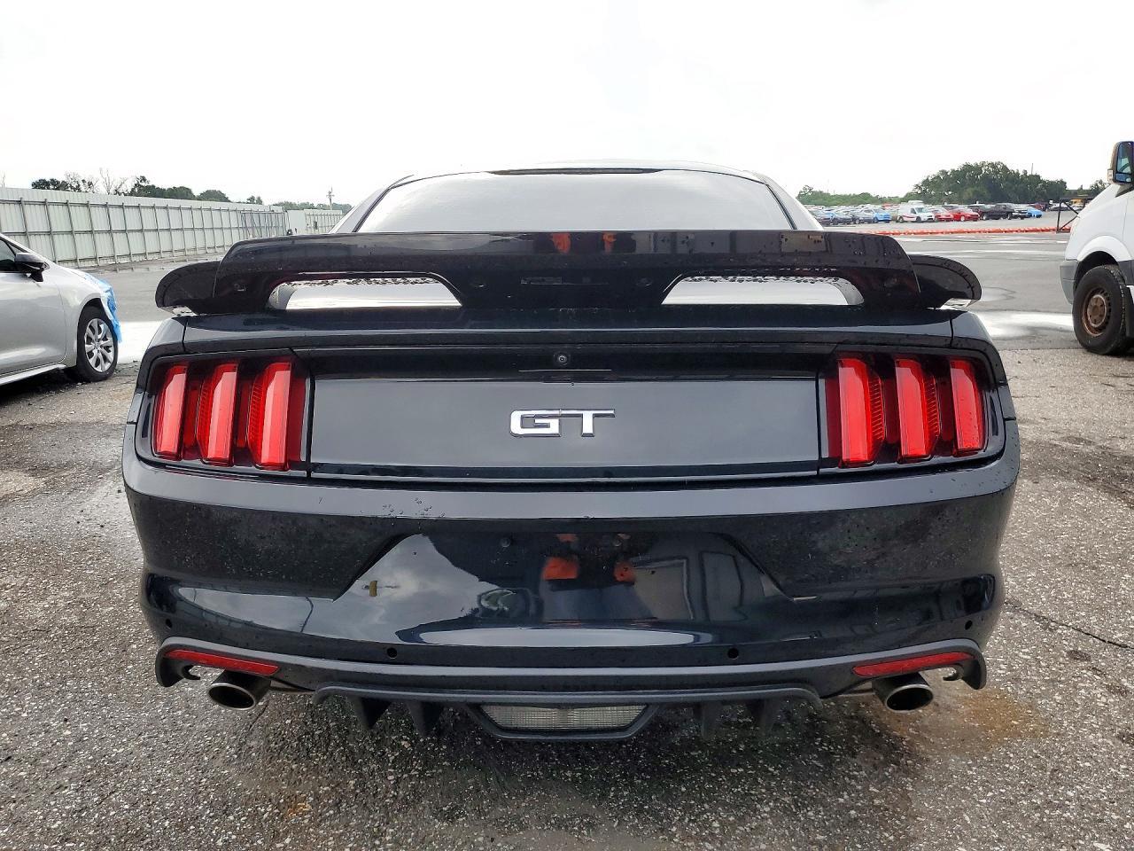 2017 Ford Mustang Gt - zdjęcie 6
