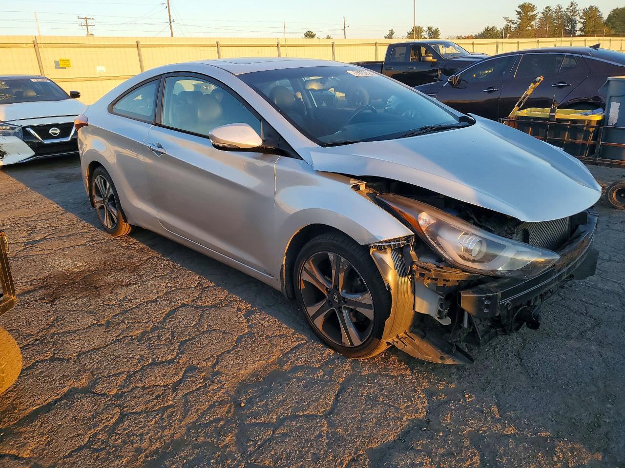 2014 Hyundai Elantra Coupe Base - zdjęcie 4