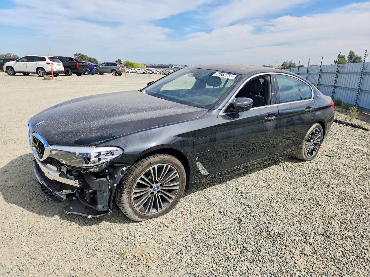 2018 BMW Seria 5 530e - zdjęcie główne