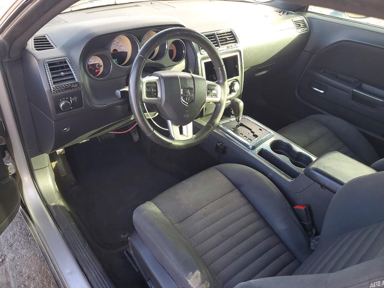 2014 Dodge Challenger Sxt - zdjęcie 8