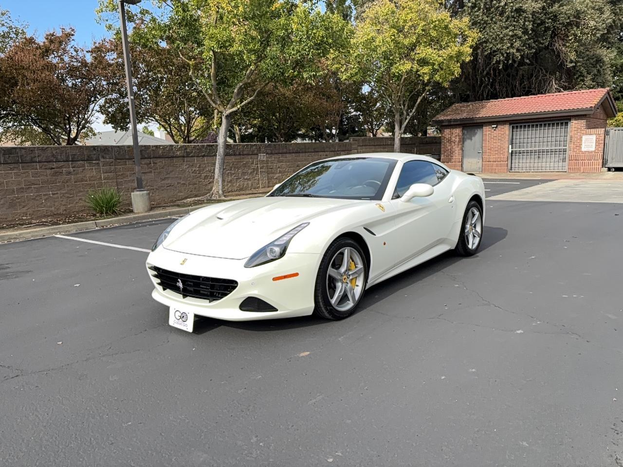 2015 Ferrari California T - zdjęcie 2