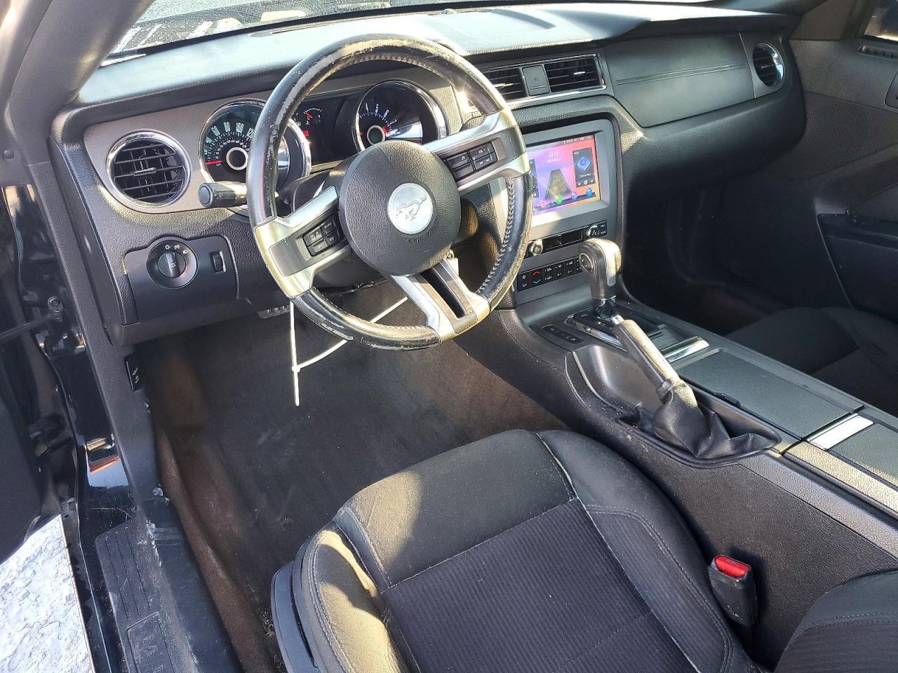 2013 Ford Mustang - zdjęcie 8