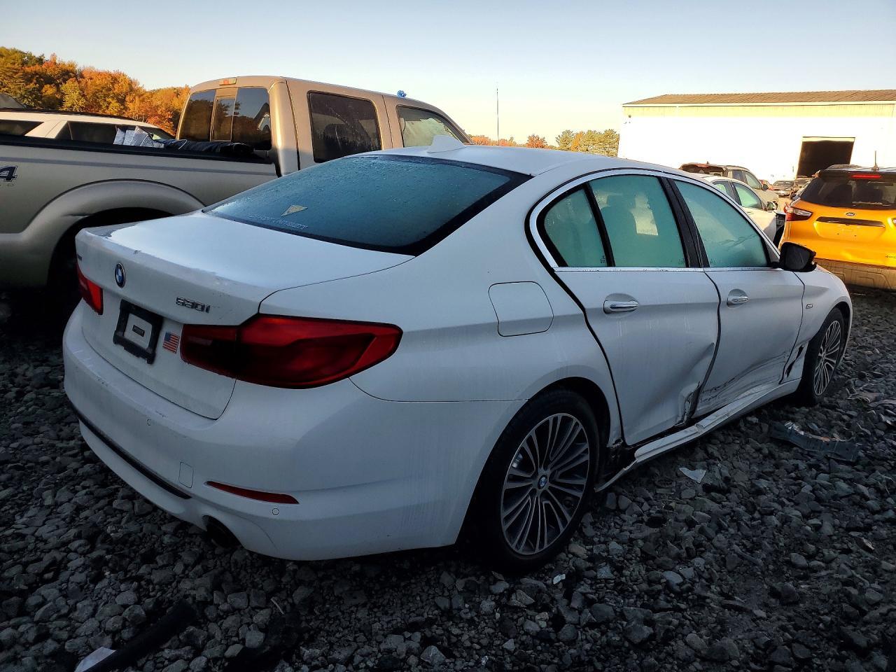 2017 BMW Seria 5 530i - zdjęcie 3