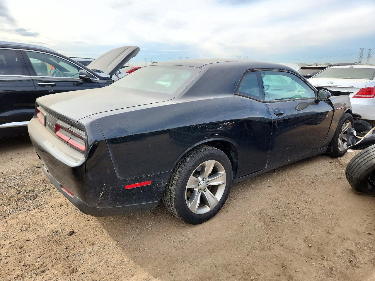 2016 Dodge Challenger Sxt - zdjęcie 3
