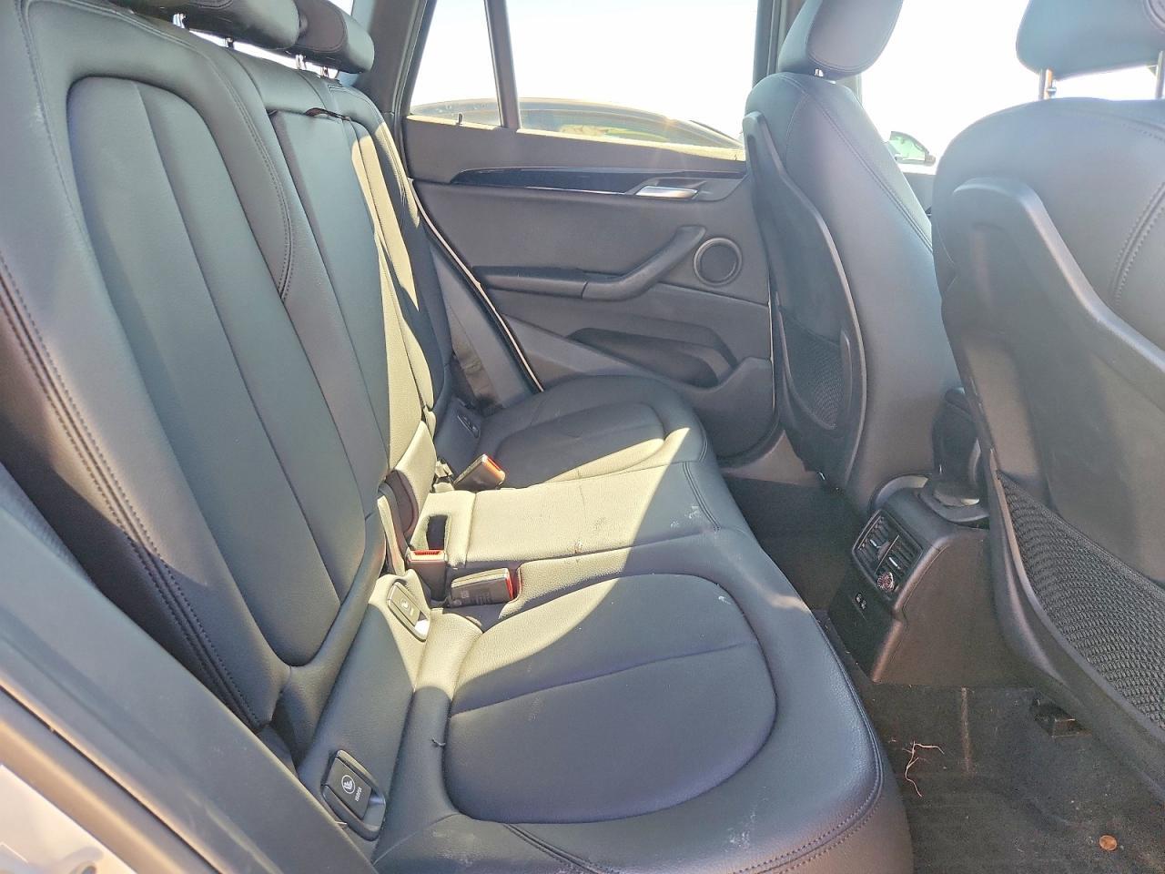 2019 BMW X1 xDrive28I - zdjęcie 10