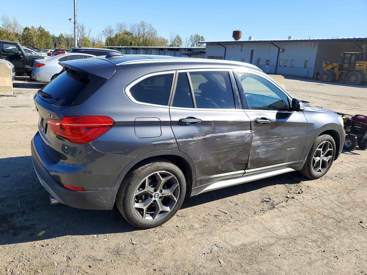 2018 BMW X1 xDrive28I - zdjęcie 3