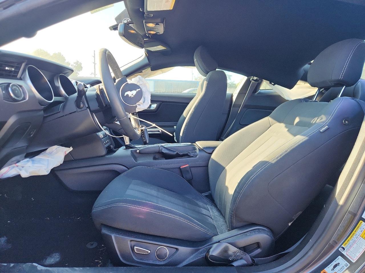 2019 Ford Mustang Gt - zdjęcie 7