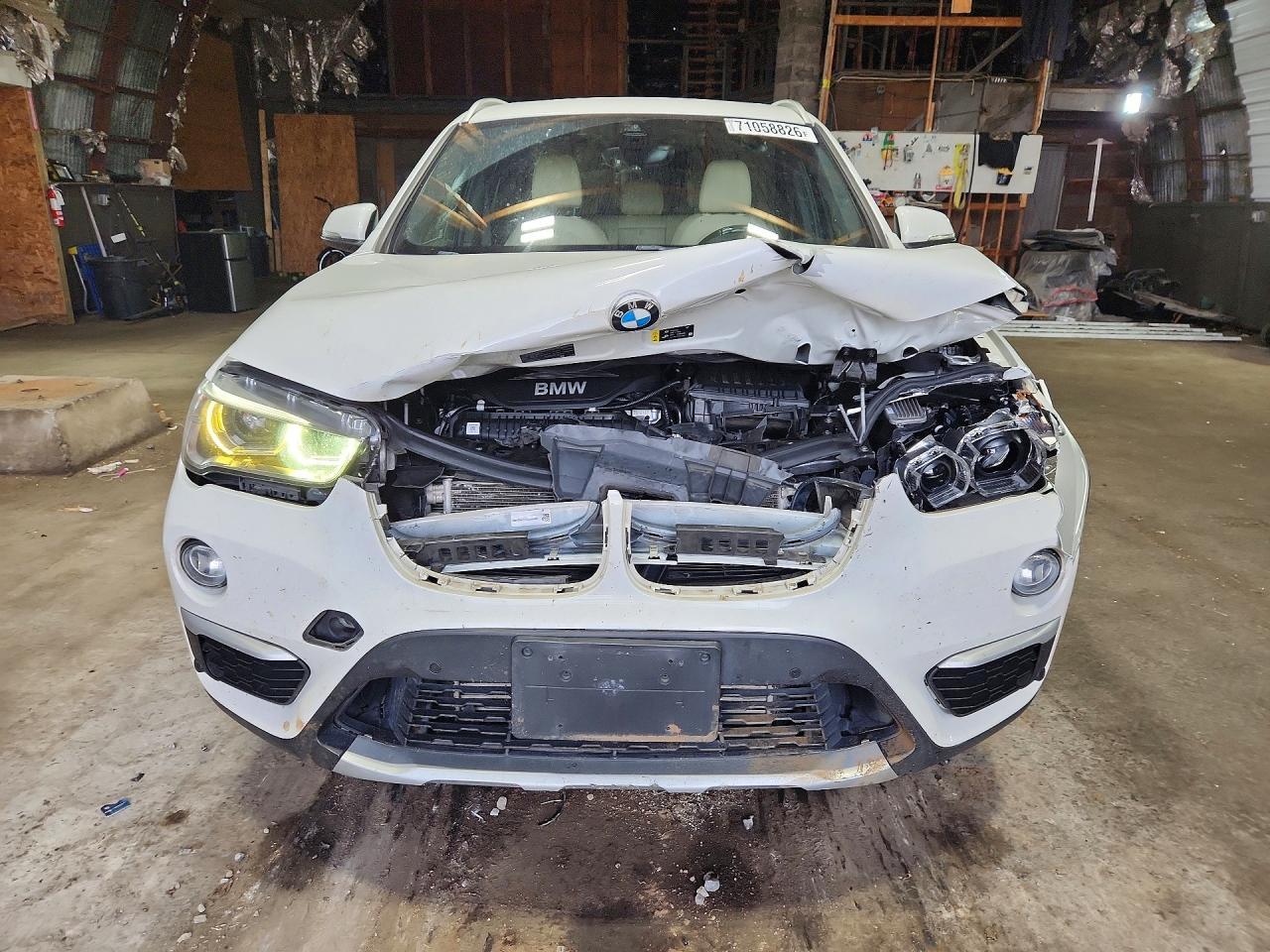 2017 BMW X1 xDrive28I - zdjęcie 5