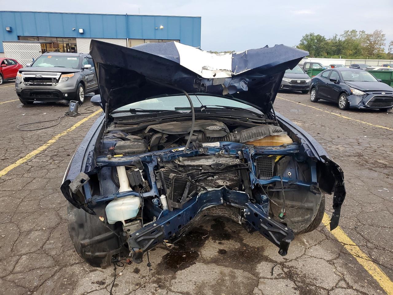 2013 Dodge Challenger Sxt - zdjęcie 5