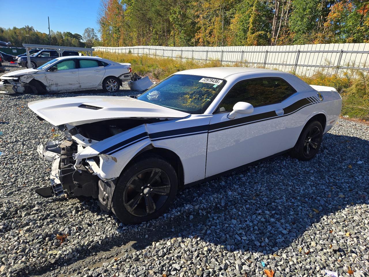 2021 Dodge Challenger Sxt - zdjęcie główne