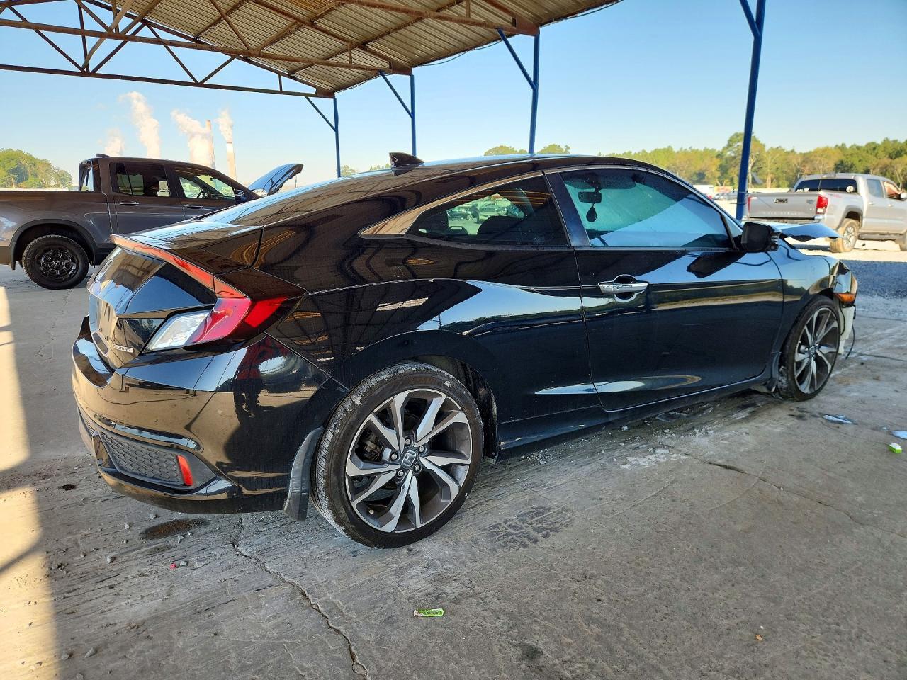 2019 Honda Civic Touring - zdjęcie 3