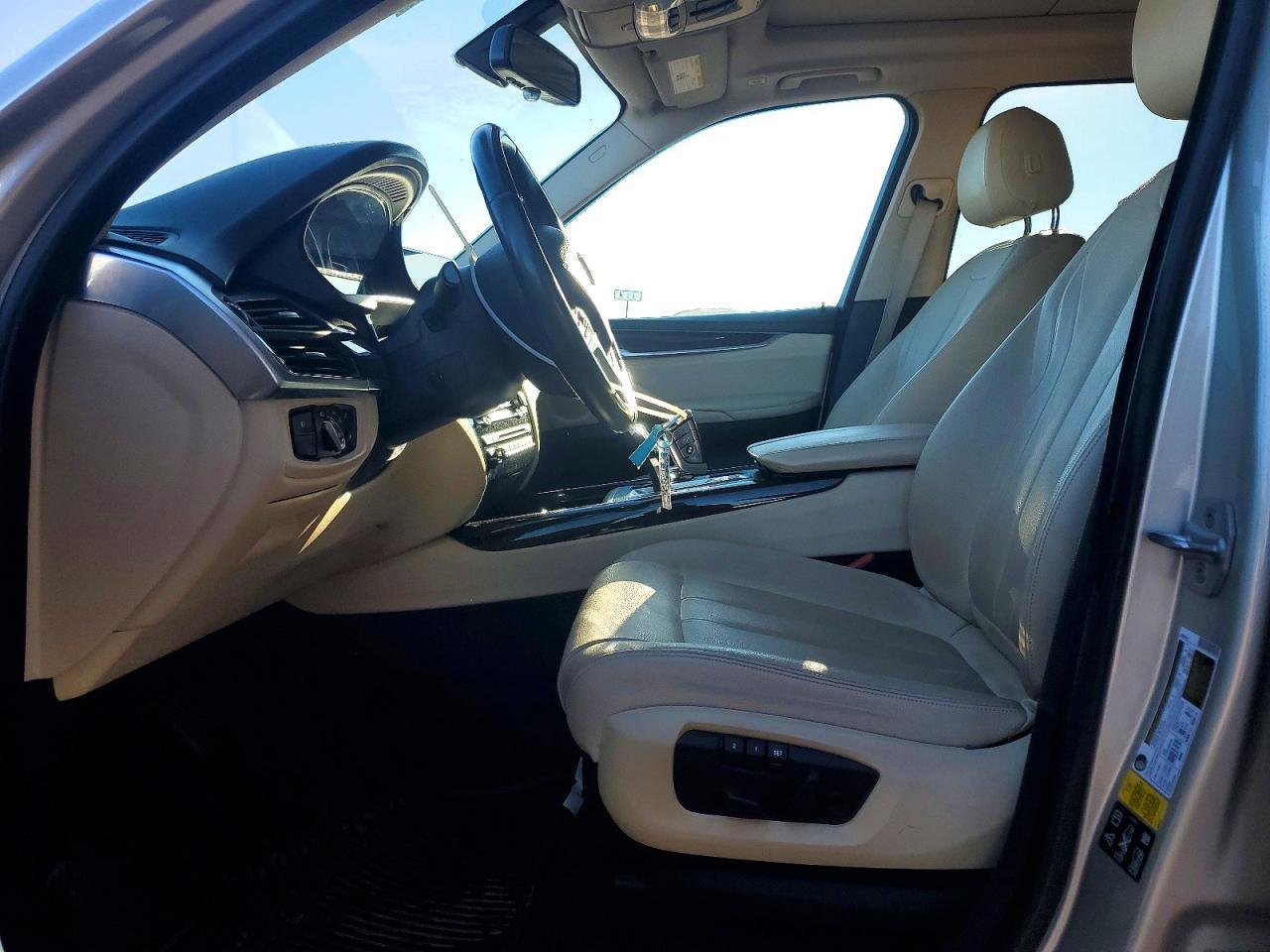 2016 BMW X5 xDrive35I - zdjęcie 7