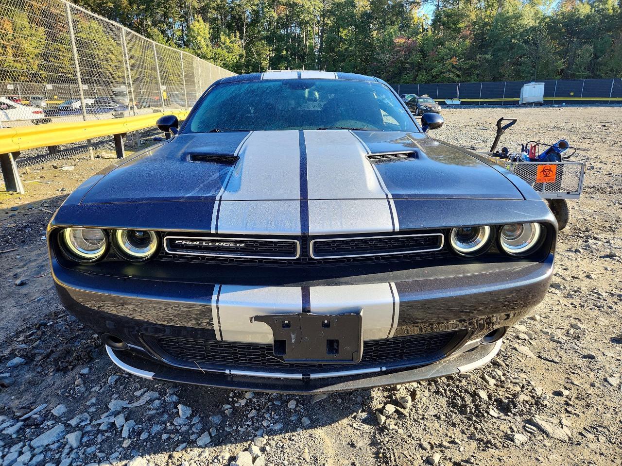 2016 Dodge Challenger Sxt - zdjęcie 5