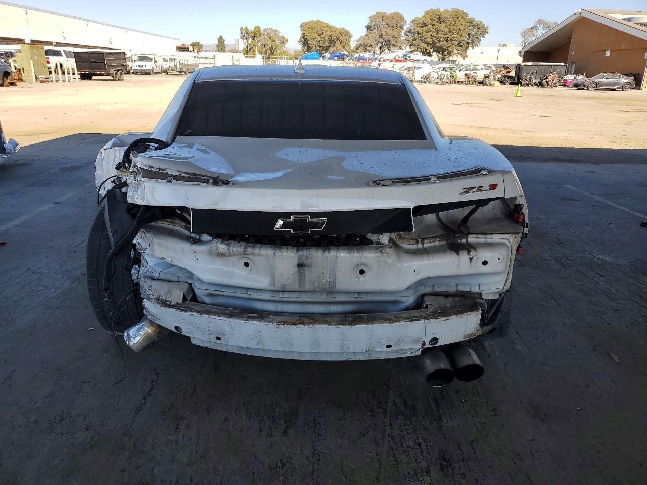 2013 Chevrolet Camaro Zl1 - zdjęcie 6