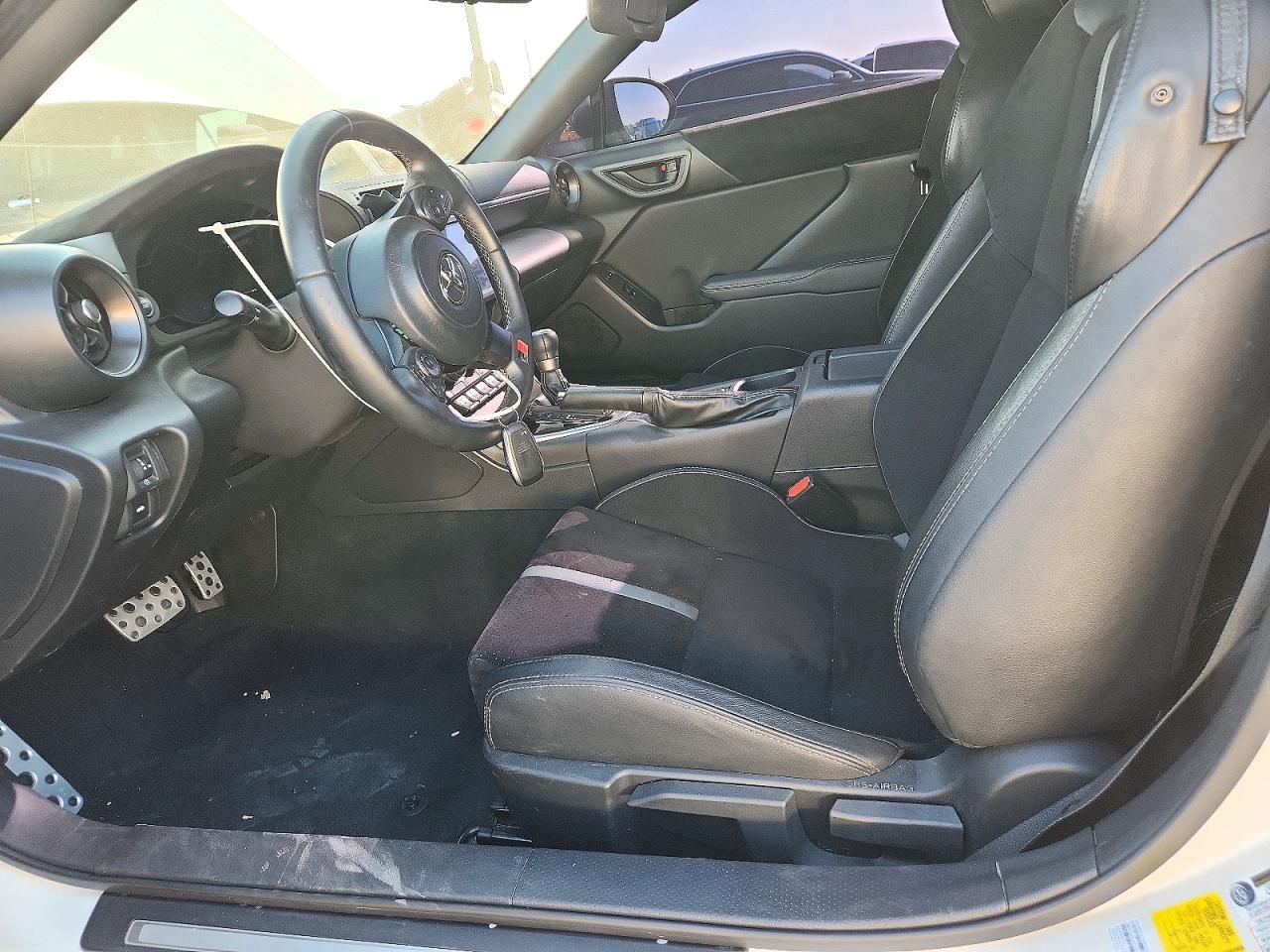 2024 Toyota Gr 86 Premium - zdjęcie 7