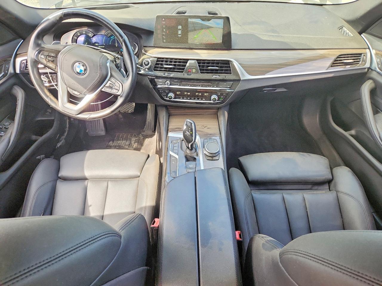 2018 BMW Seria 5 530e - zdjęcie 8