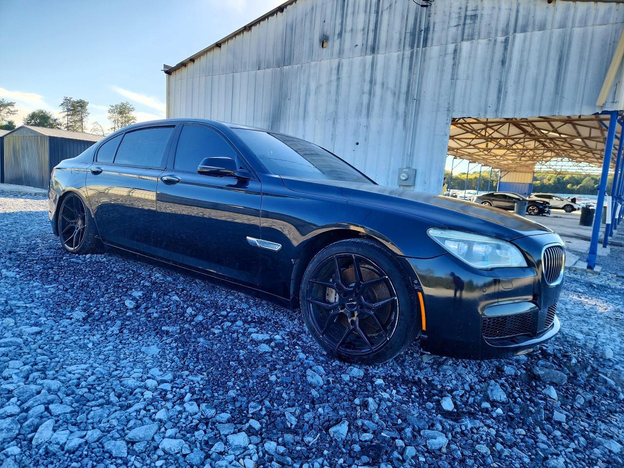 2014 BMW 750 Li - zdjęcie 4