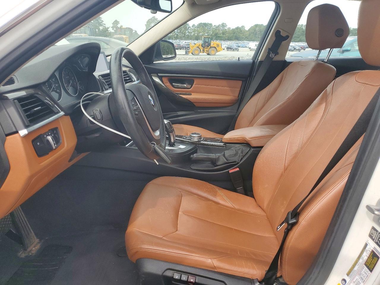 2014 BMW 328 I - zdjęcie 7