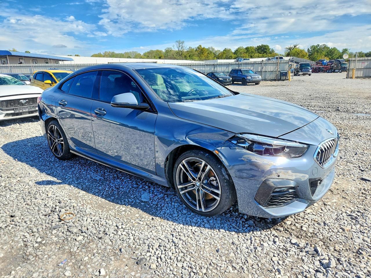 2021 BMW 228I - zdjęcie 4
