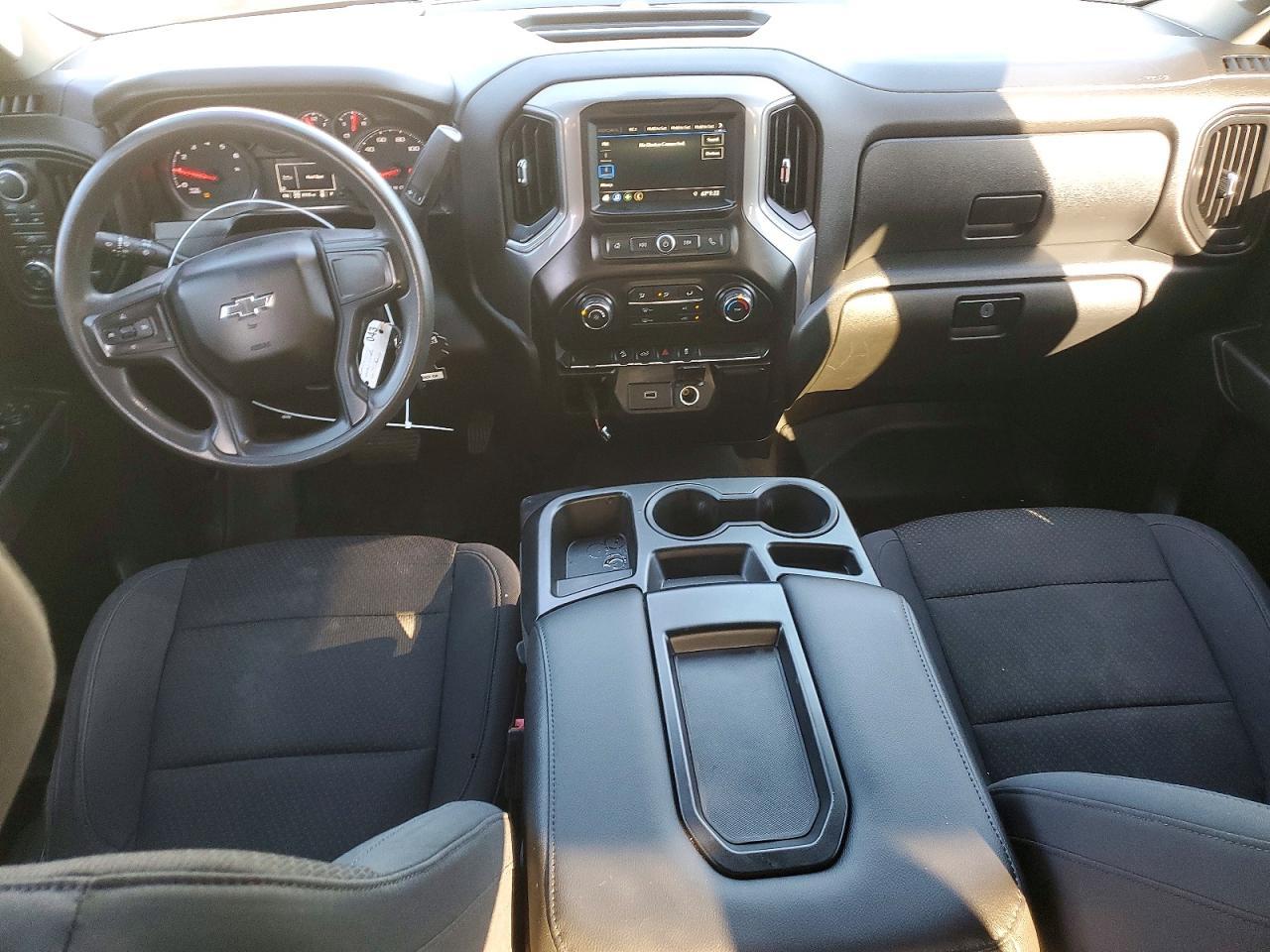 2019 Chevrolet Silverado K1500 Trail Boss Custom - zdjęcie 8