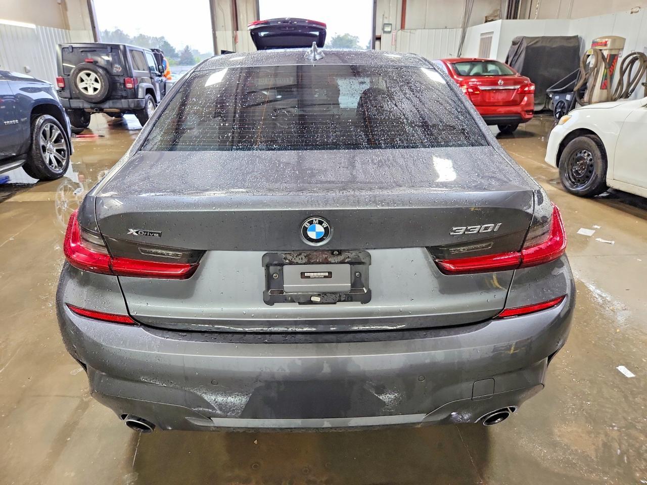 2019 BMW Seria 3 330i - zdjęcie 6