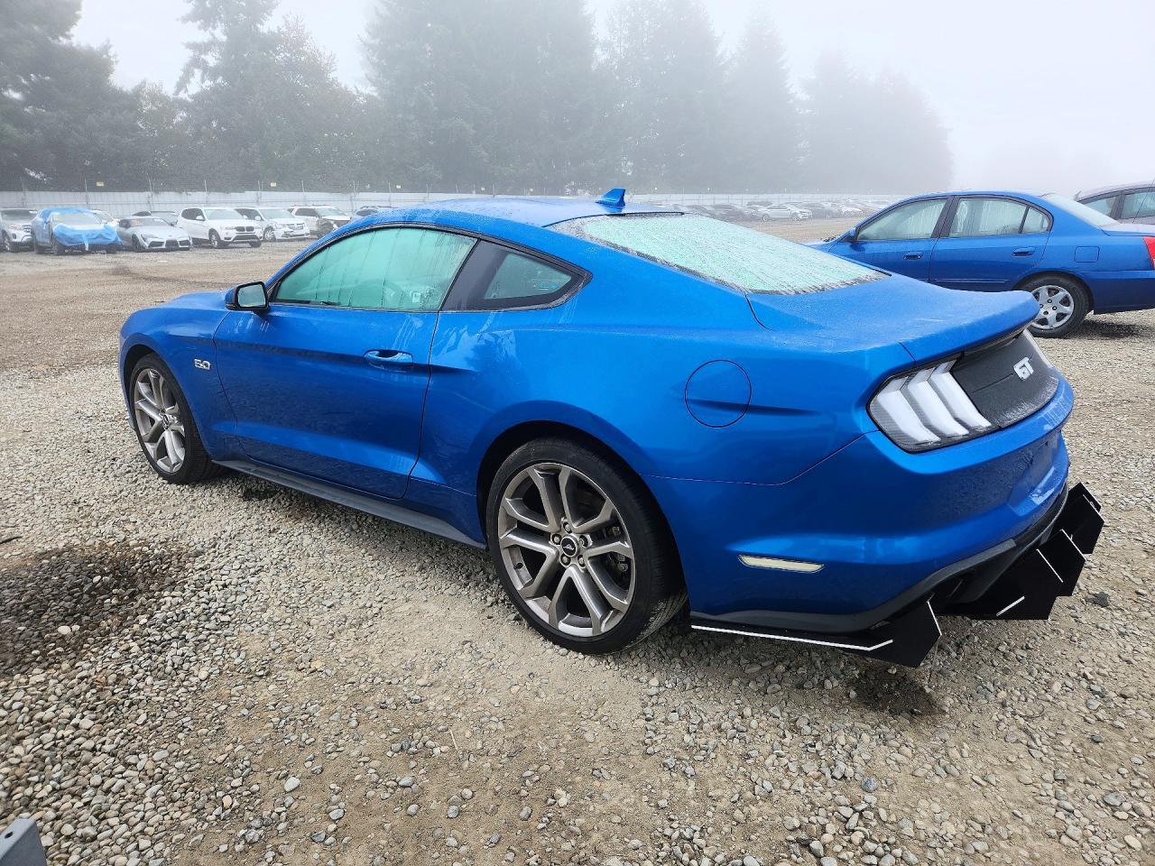 2021 Ford Mustang Gt - zdjęcie 2