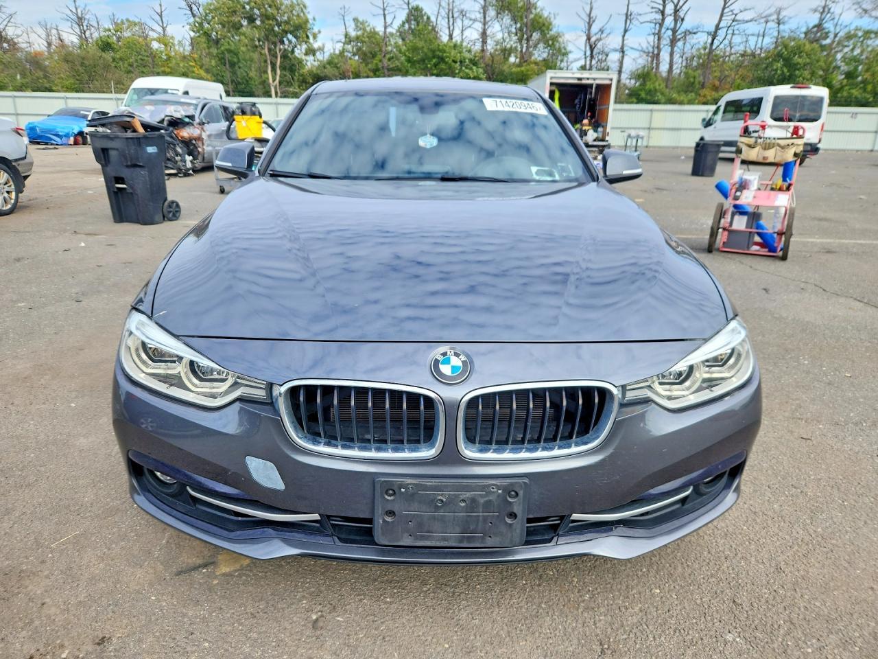 2018 BMW 330 I - zdjęcie 5