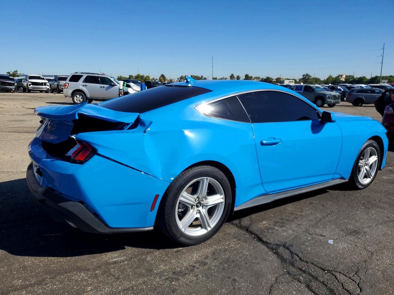 2026 Ford Mustang - zdjęcie 3