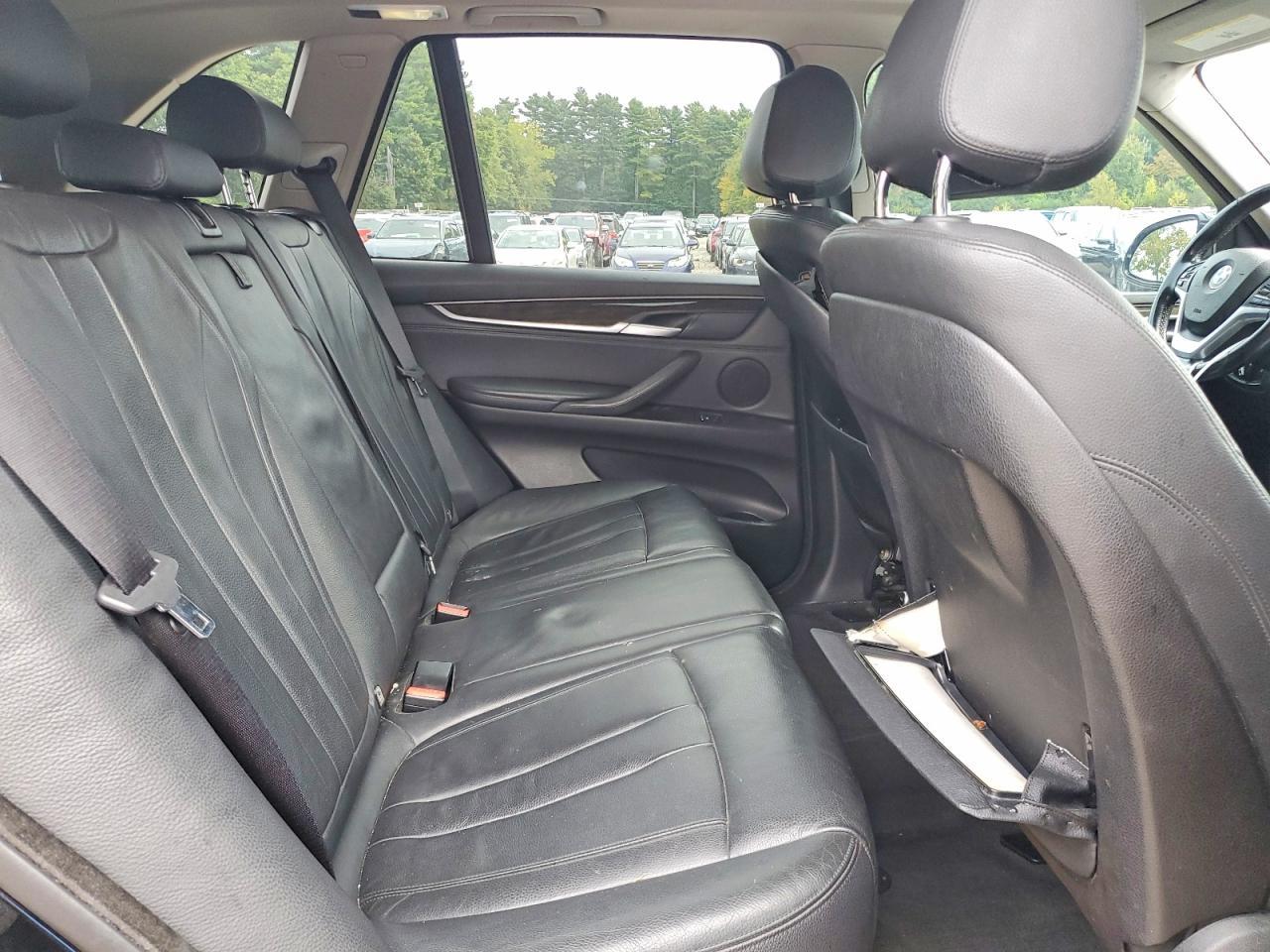 2015 BMW X5 xDrive35I - zdjęcie 11