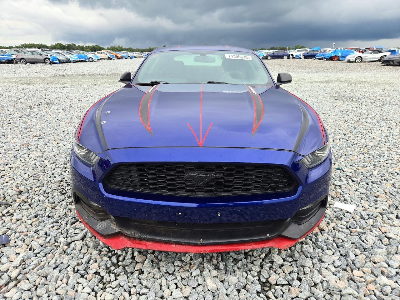 2016 Ford Mustang - zdjęcie 5