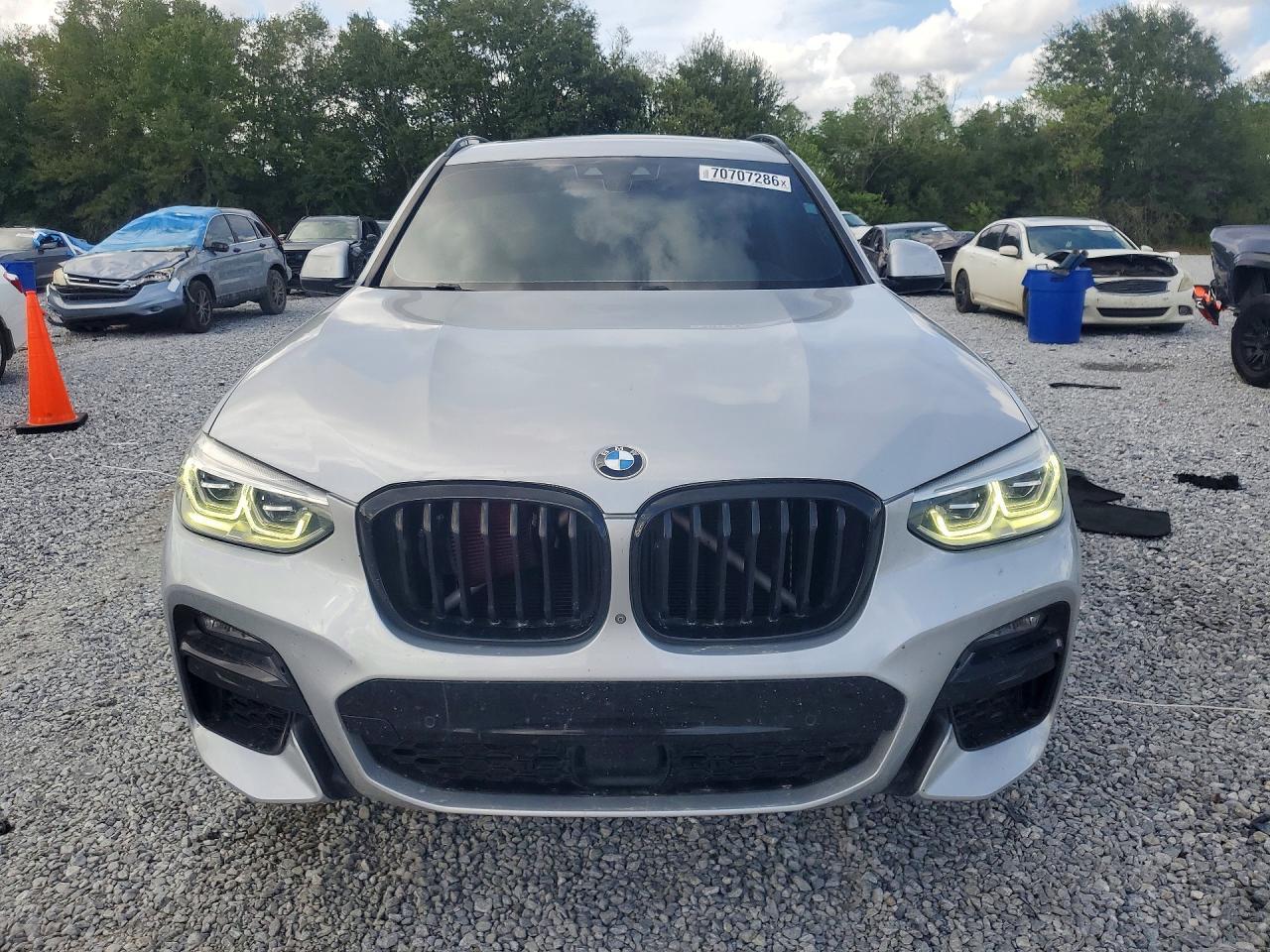 2021 BMW X3 xDrivem40I - zdjęcie 5