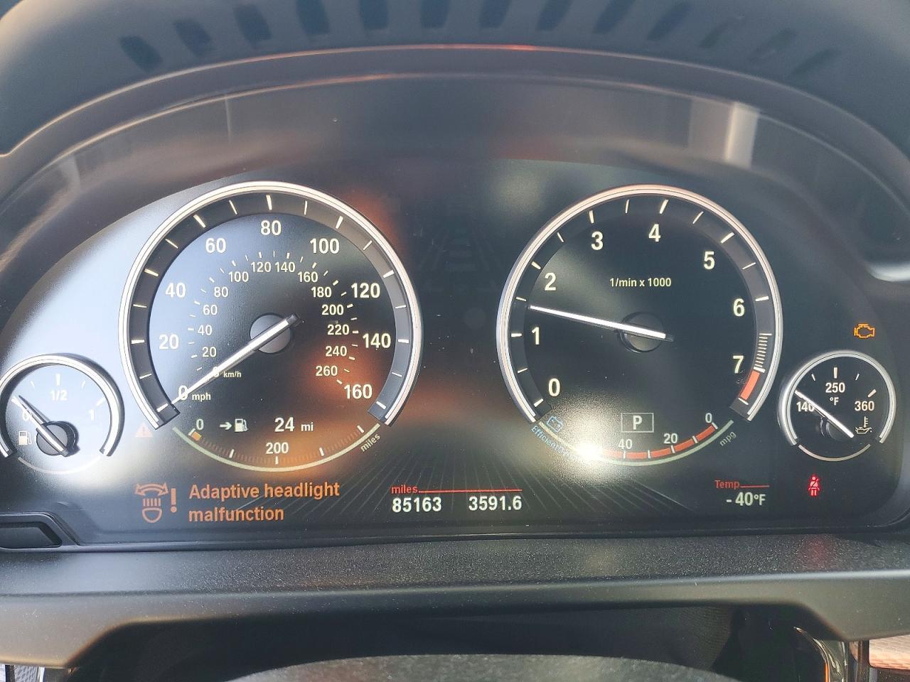 2017 BMW X5 xDrive50I - zdjęcie 9