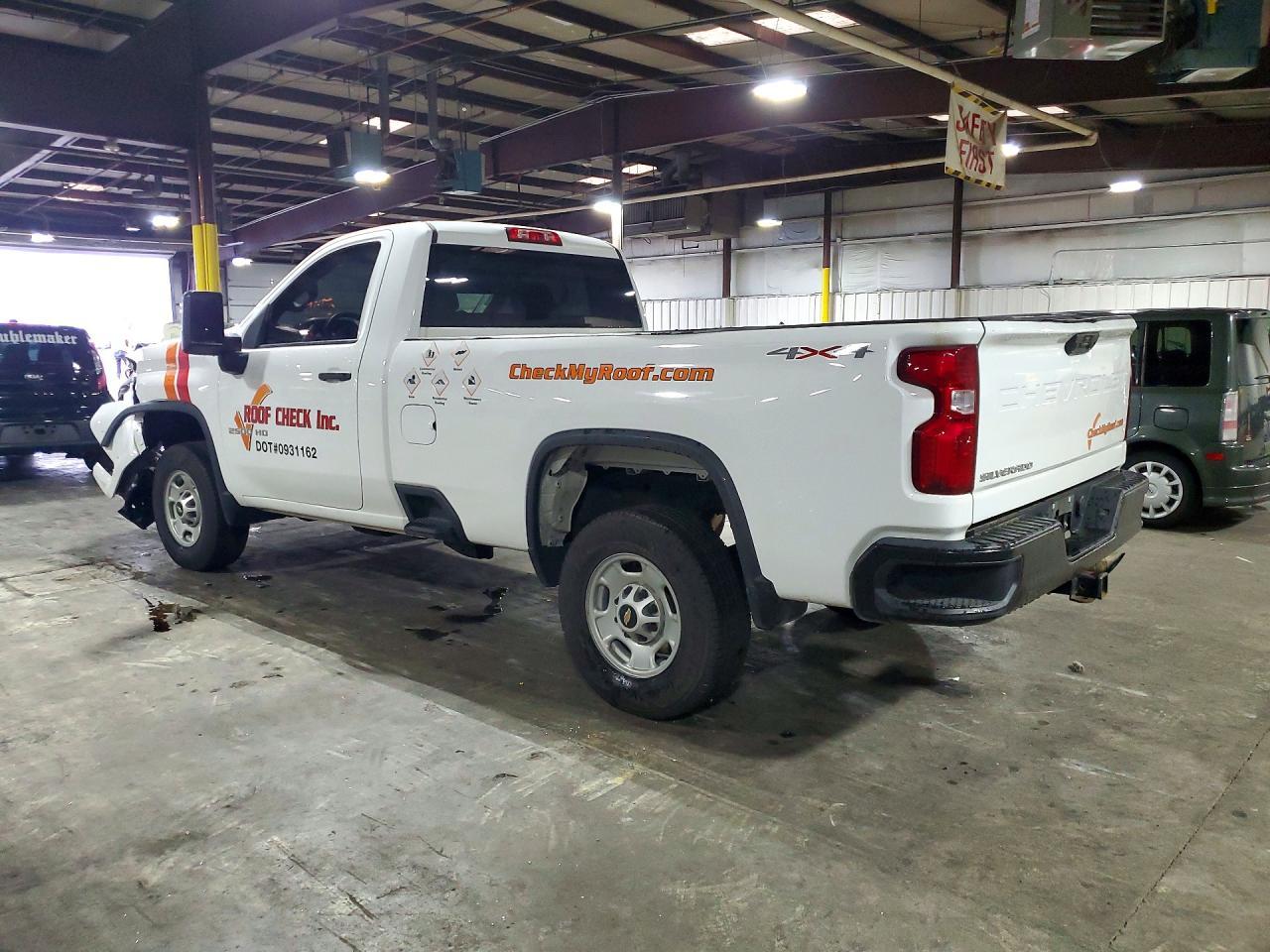 2022 Chevrolet Silverado K2500 Heavy Duty - zdjęcie 2
