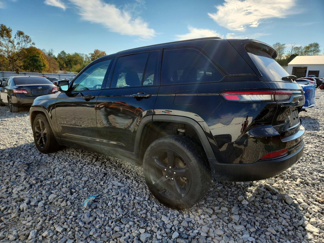 2023 Jeep Grand Cherokee Limited - zdjęcie 2