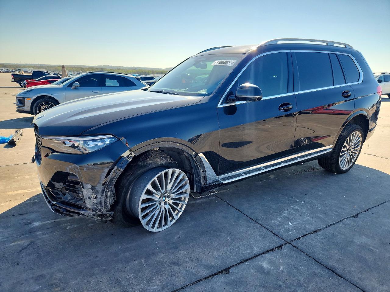 2020 BMW X7 xDrive40I - zdjęcie główne