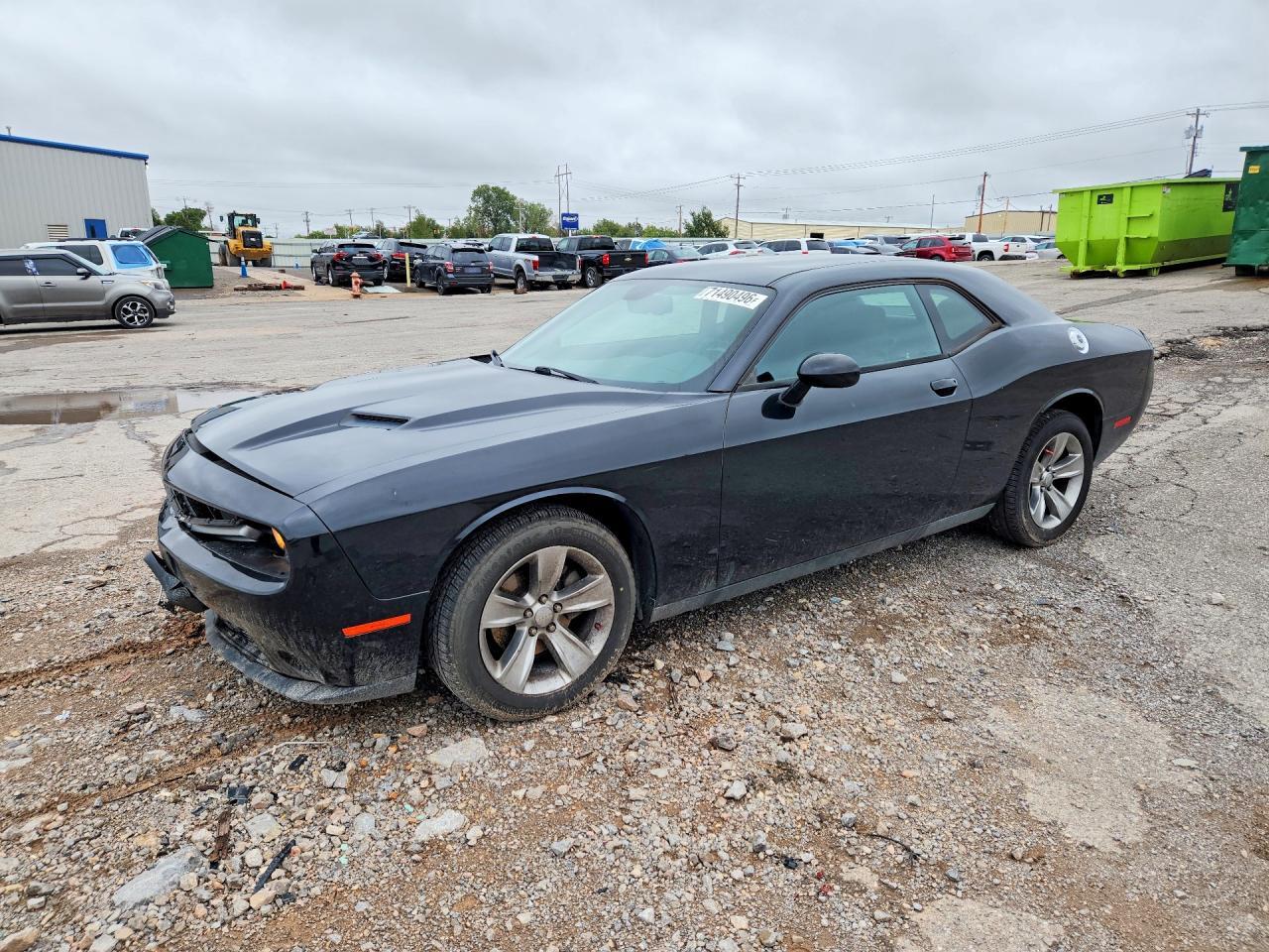 2016 Dodge Challenger Sxt - zdjęcie główne