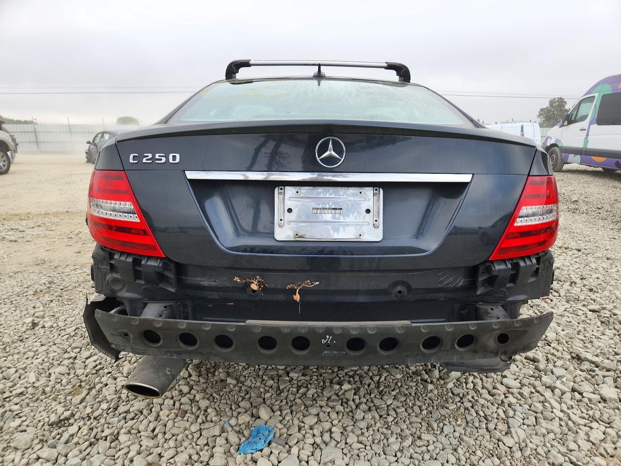 2013 Mercedes-Benz C 250 - zdjęcie 6