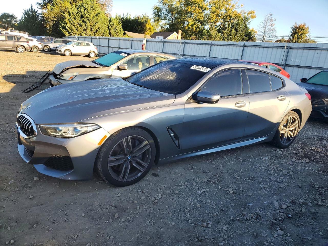 2022 BMW Seria 8 840i - zdjęcie główne