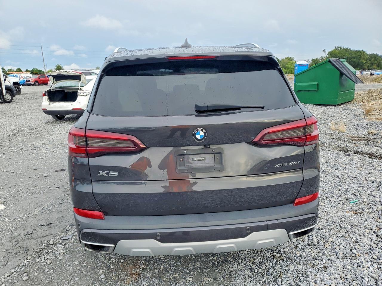 2021 BMW X5 xDrive40I - zdjęcie 6