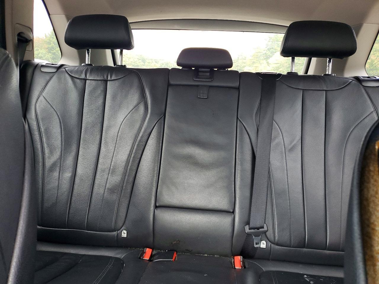 2015 BMW X5 xDrive35I - zdjęcie 10