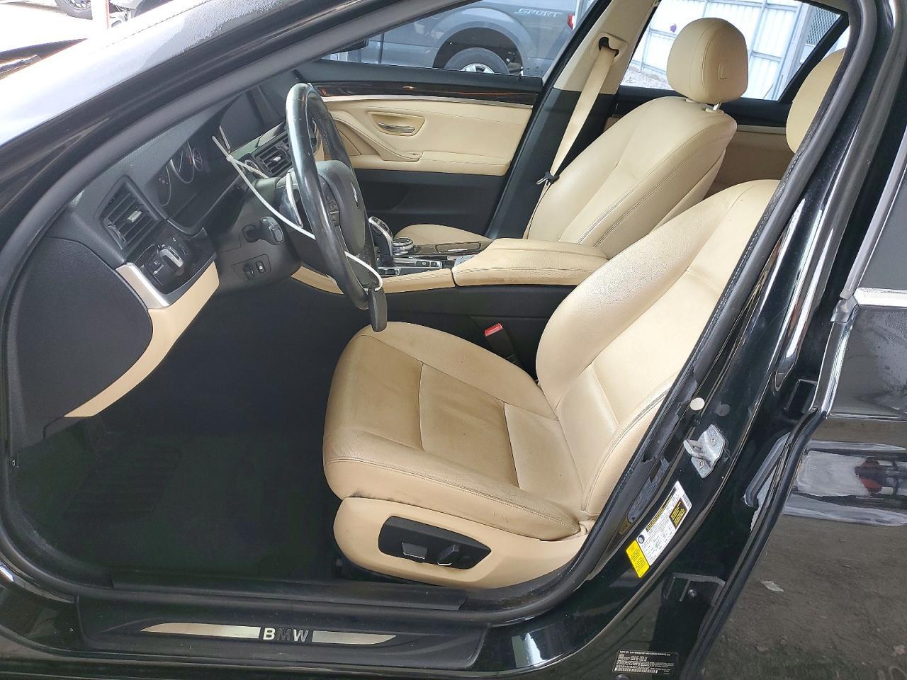 2016 BMW 528 I - zdjęcie 7