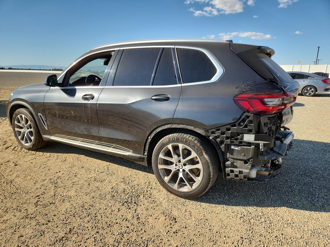 2019 BMW X5 xDrive40I - zdjęcie 2