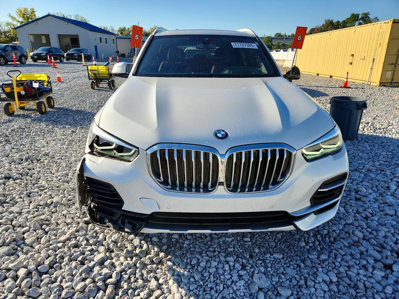 2023 BMW X5 xDrive40I - zdjęcie 5