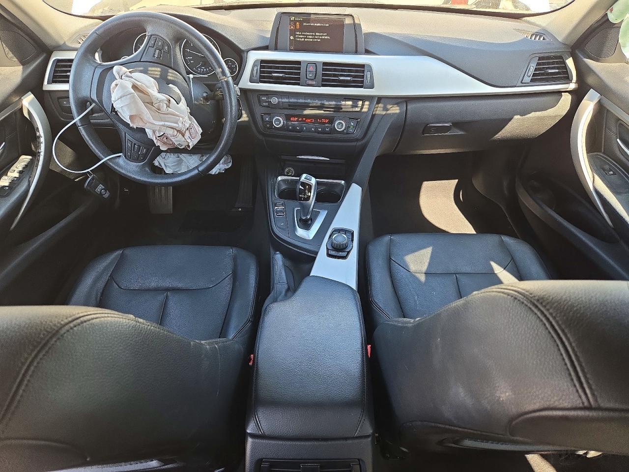 2014 BMW 320 I xDrive - zdjęcie 8