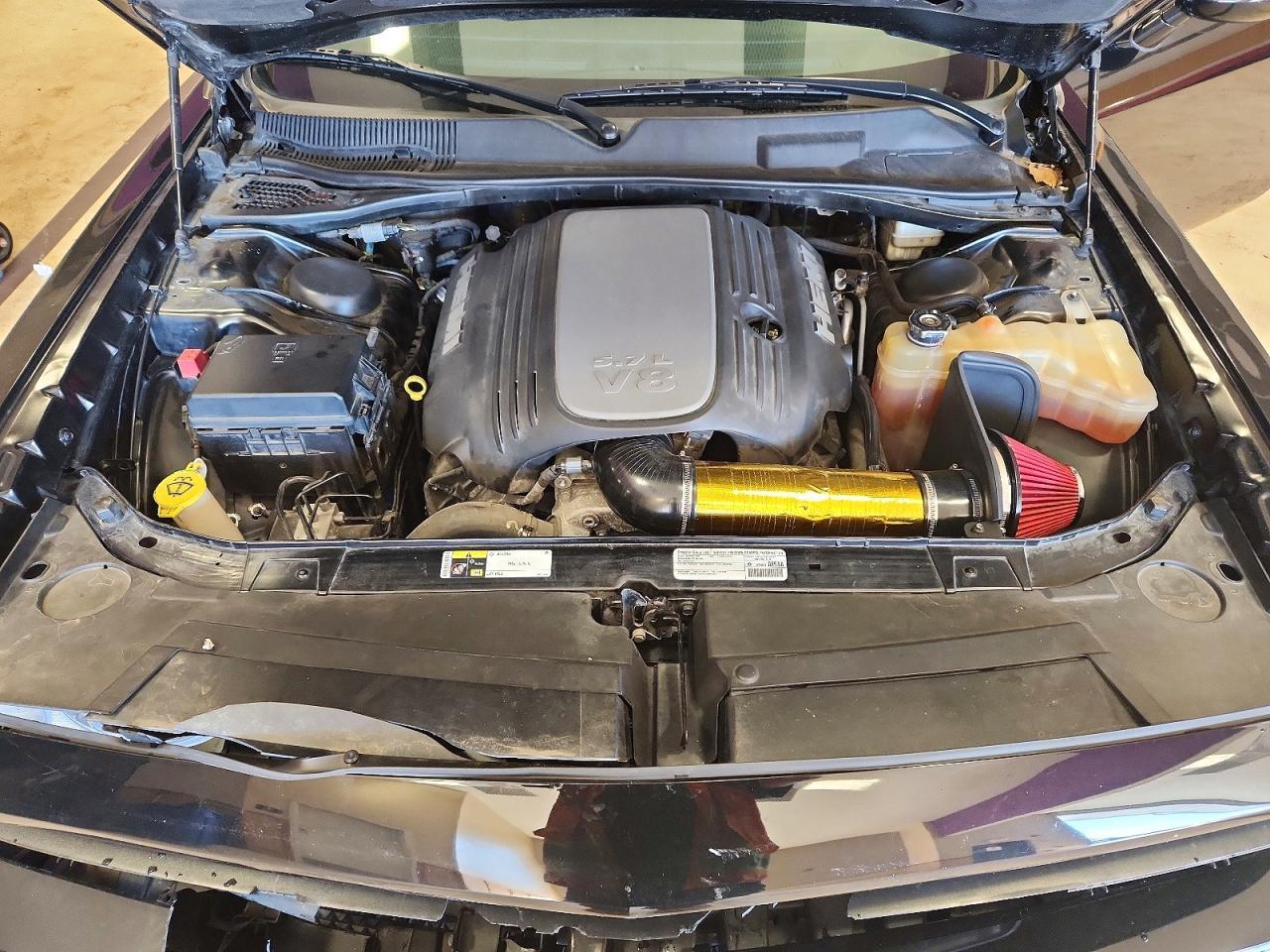 2014 Dodge Challenger R/T - zdjęcie 11