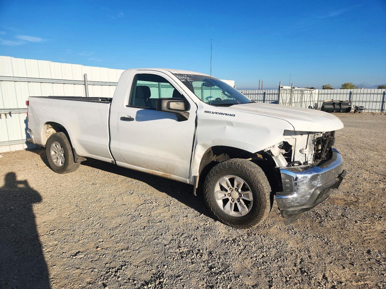 2021 Chevrolet Silverado C1500 - zdjęcie 4