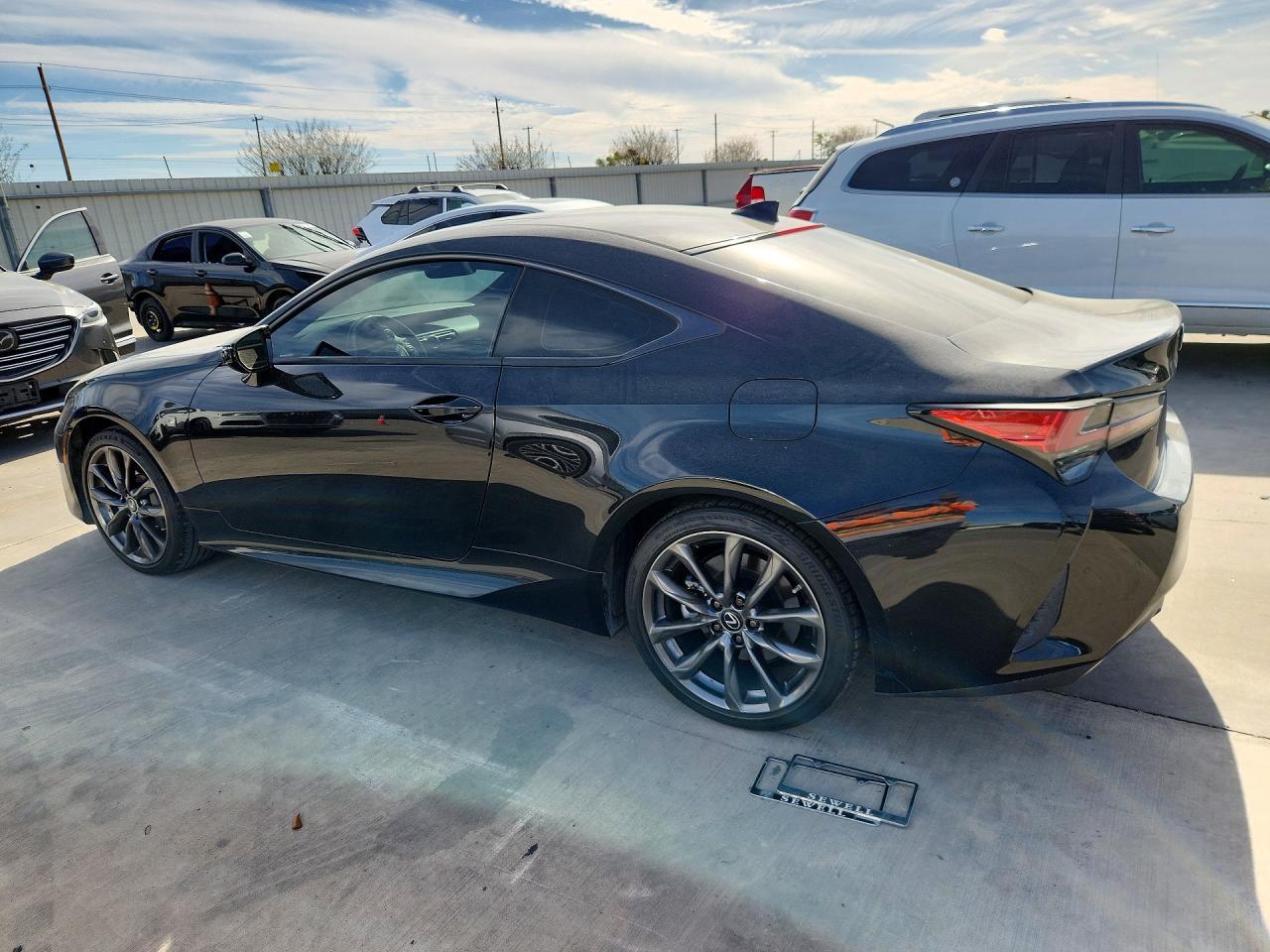 2022 Lexus Rc 350 - zdjęcie 2