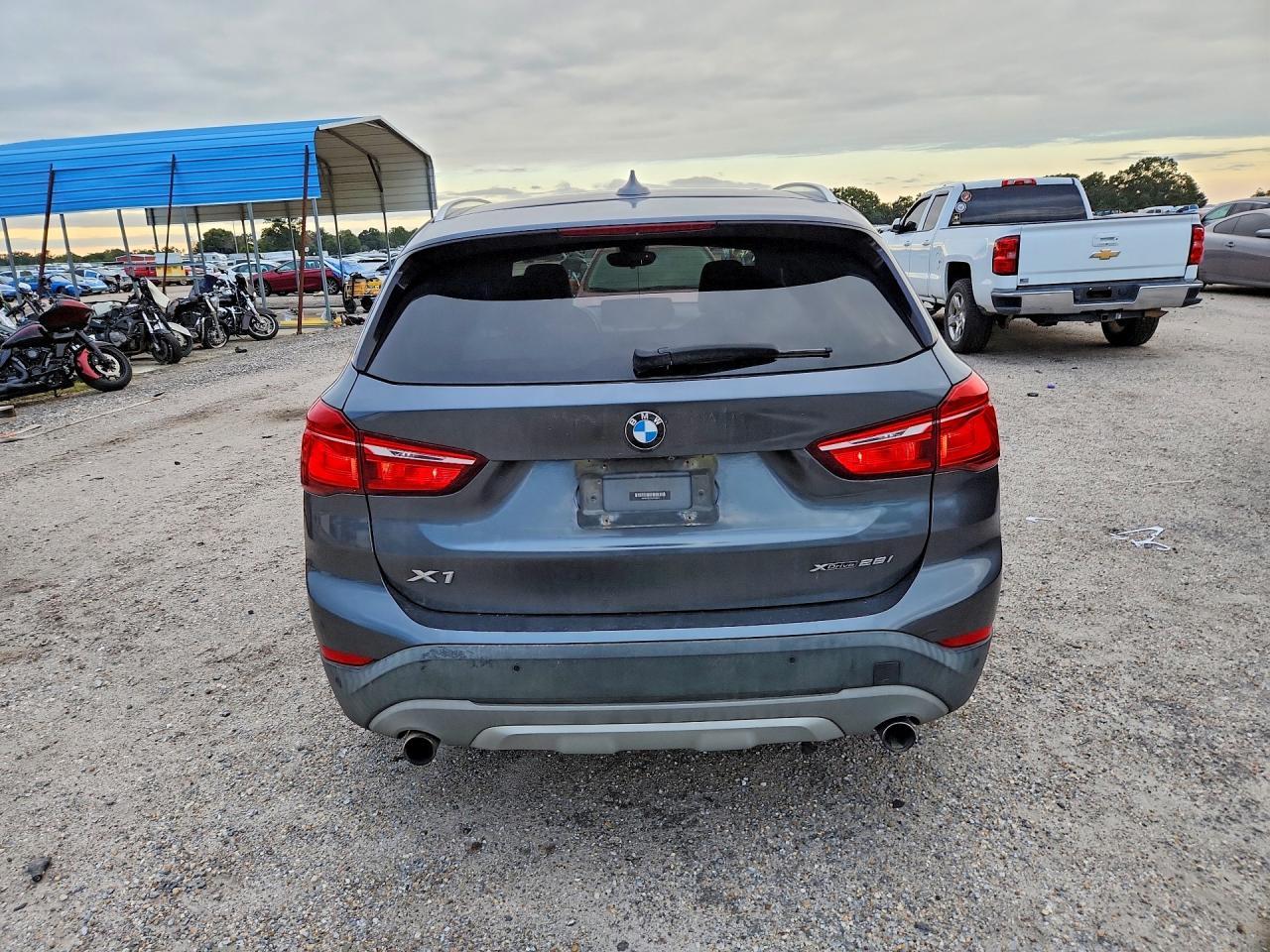 2019 BMW X1 xDrive28I - zdjęcie 6